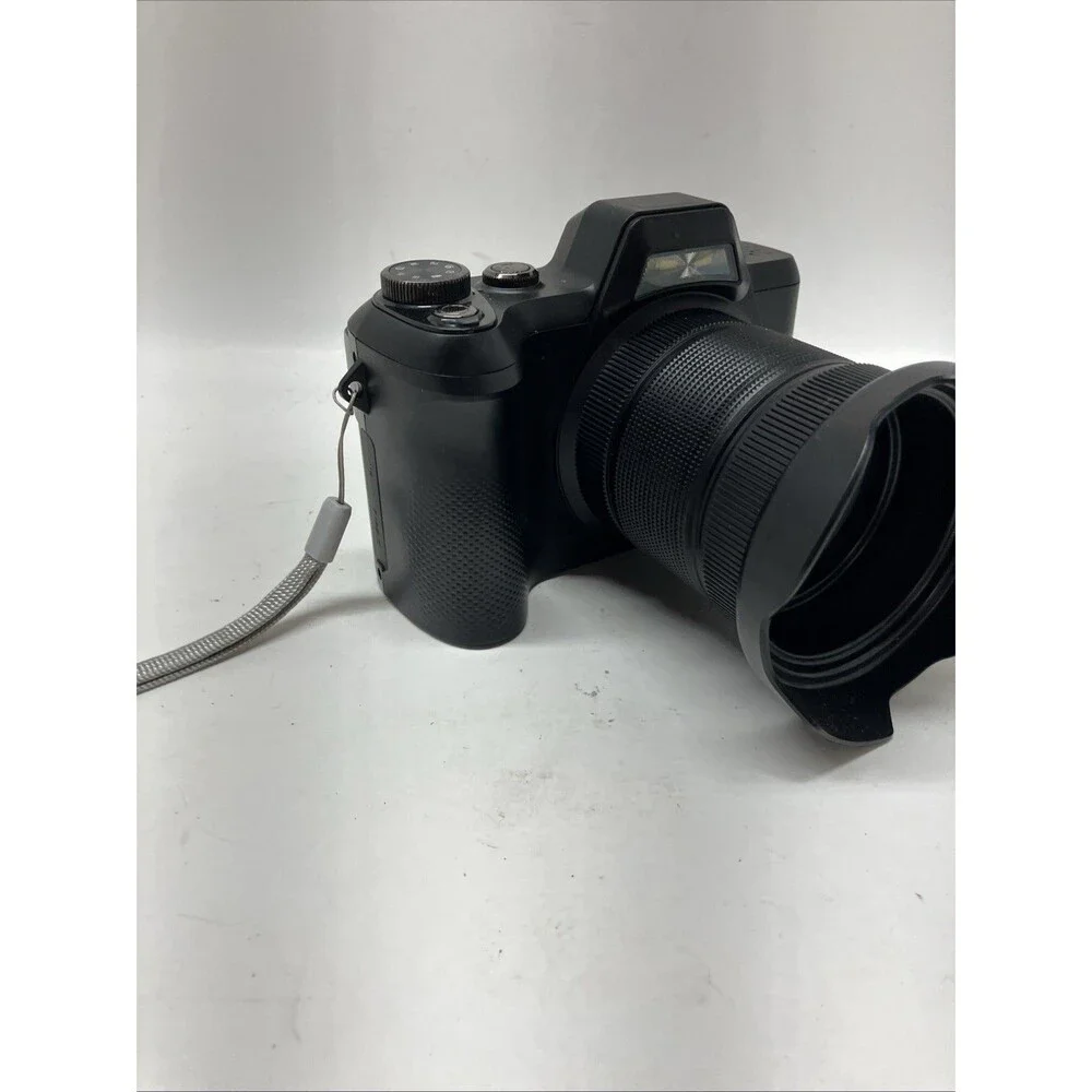 4K Vlogging Digital Camera 56MP 16X Power Zoom Selfie Flip Screen 32GB SD Card